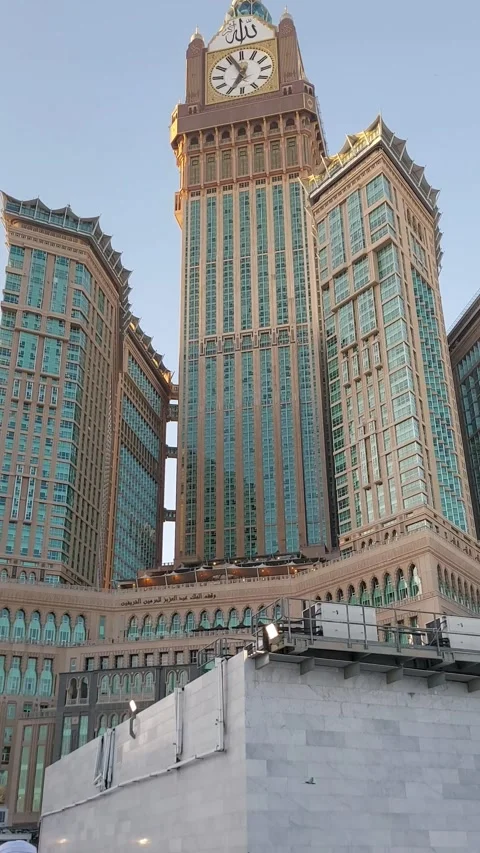 Abraj Al Bait, Royal Clock Tower Makkah Stock Footage 309891323