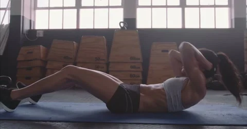 Abs workout routine at the gym Stock Footage
