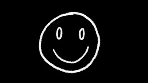 An abstract animated loop of white scribbled lines forming a smiling emotic.. 스톡 동영상 322028397