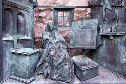 Abstract background pattern Painter s metal statue with interior, painter ... Stock Photos
