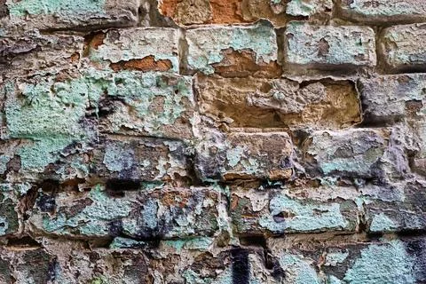Abstract background of pork white brick near the shelling. War Foto stock