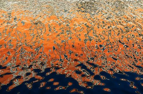 Abstract background texture arises from the reflection on the water 스톡 사진