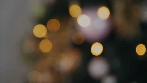 Abstract Blurred Christmas Lights Background. Blinking Christmas Tree Lights Vidéo 104109776