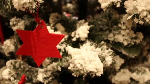 Abstract blurred shopping mall background with Christmas tree Stock Footage 70554083
