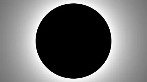 Abstract circular dark shape with glowing light in motion on grey gradient .. Vidéo 335023229