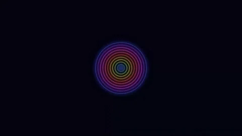 Abstract circular light patterns radiating from a dark central focal point 库存影片 335117477