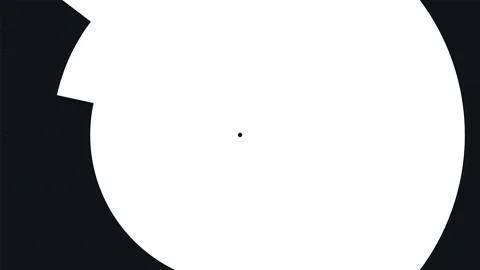 Abstract circular shapes in motion with geometric reveals during a dark bac.. Stock Footage 340909089