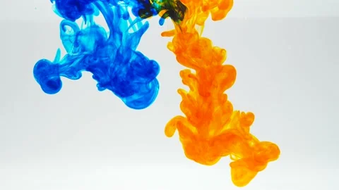 Abstract Close up Blue and Orange Ink Drop Into Water For Background. Vidéo 194411469