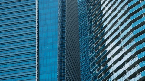 Abstract clouds reflected in office buildings timelapse. ProRes 422 in 4k Видео 100585736