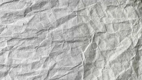 Abstract Crumpled Paper Texture Transition | Animated White Wrinkled Background Stock-Footage 320001700