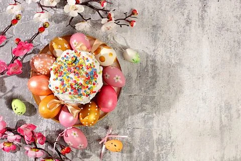 Abstract Easter composition with traditional Russian kulich with meringue ... 写真素材