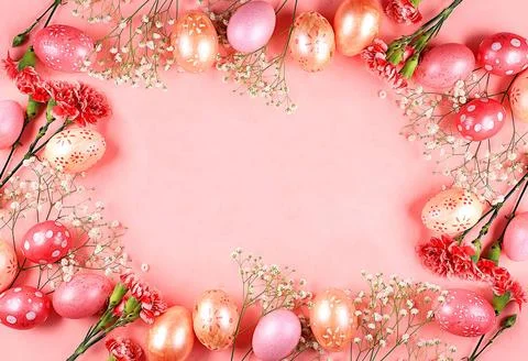 Abstract Easter composition,spring banner with carnation flowers and paint... Foto stock