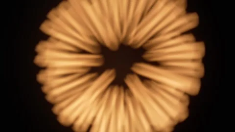 Abstract Golden Light Rays Pulsing in Circular Motion on Black Background Vídeos de archivo 334136208
