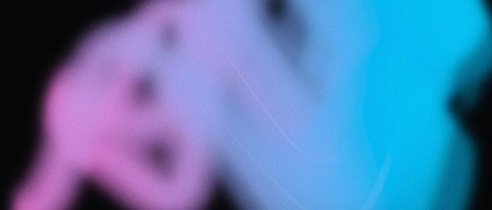 Abstract gradient background with neon pink and blue light waves. Soft grai.. 库存插图