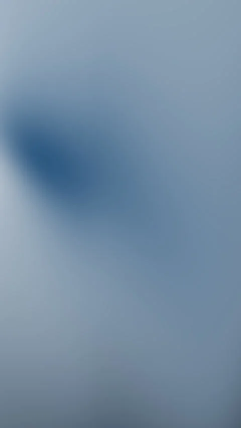 Abstract Gradient Background with Smooth Color Transition in Blue Tones Видео 330029516