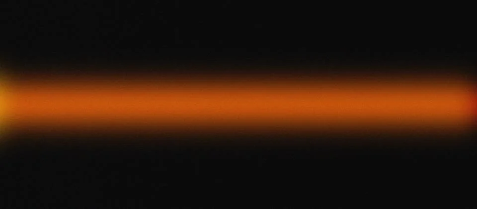 Abstract Horizontal Glow Gradient with Directional Fade and Optical Energy .. Illustrazione stock