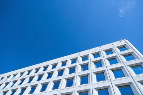 Abstract image of a modern architecture background. Office building and sky Foto stock