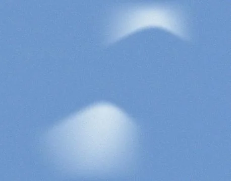 Abstract Light Blue Grainy Background with Soft White Blurs 스톡 일러스트