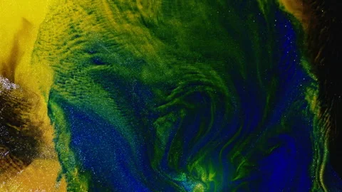 Abstract macro fluid art with shimmering metallic swirls and organic textures 스톡 동영상 331604887