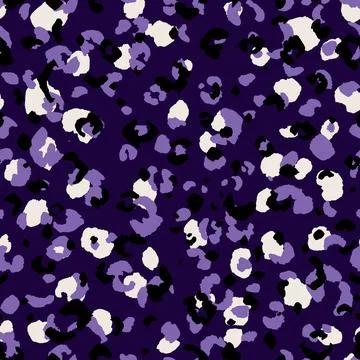 Abstract modern leopard seamless pattern. Animals trendy background. Purple and Illustrazione stock
