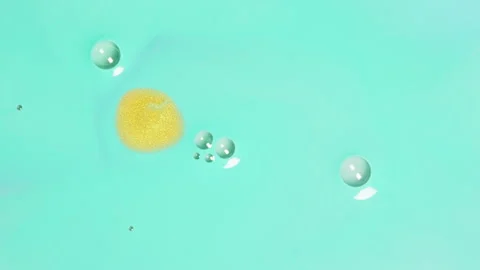 Abstract multicolor fluid diffusion with organic ink swirls and liquid textures 스톡 동영상 331672559