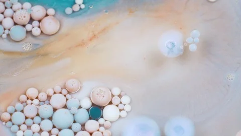 Abstract pastel colors bubbles paint. Slow motion. Top view Vídeos de archivo 106522818