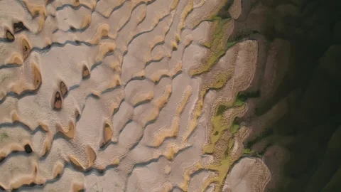 Abstract patterns of the exposed Danube riverbed during extremely low water 库存影片 342751297