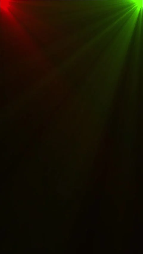 Abstract red and green light rays motion. Vídeos de archivo 331898321