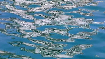 Abstract reflections in water, slow motion Stock Footage 86093455