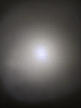 Abstract Soft White Light Glow on Dark Background Texture Stock-Fotos