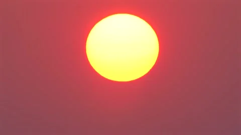 Abstract solar eclipse simulation with radiant light effects and soft Video stock 271731814
