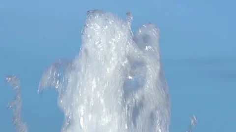 Abstract Splash Of Water In Slow Motion. Fountain 库存影片 87660410