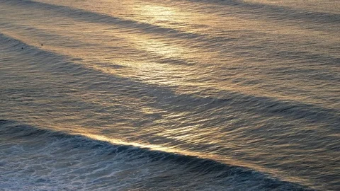 Abstract waves on sunsets Stockbeeldmateriaal 81367042