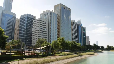 Abu Dhabi general view with buildings and blue sea 動画素材 128932774