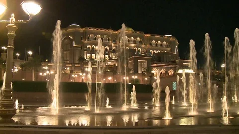 Abu Dhabı most populer place for holiday and luxury life style Stock Footage 128946037