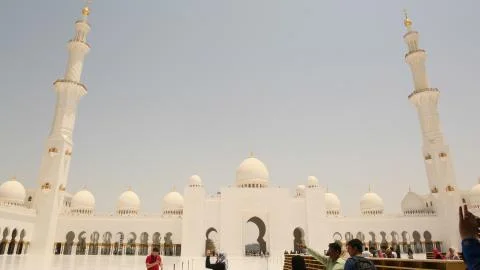 ABU DHABI, UAE - AUGUST 20, 2014: Sheikh Zayed Mosque, Abu Dhabi, United Arab Stock Photos