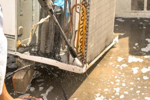 Ac cleaning services Stock Photos