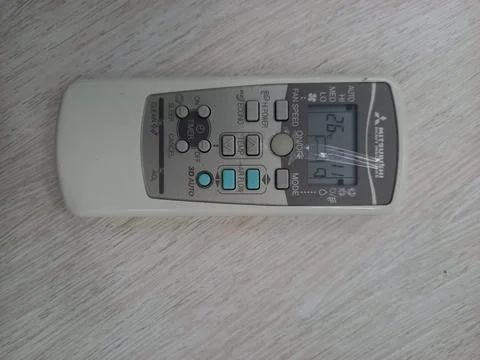 AC Remote Control Close Up B-roll. Image office 51 of 60. Фото