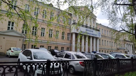 Academic building 2 of Vologda State University. Galkinskaya street, 1. Old 库存影片 313116215