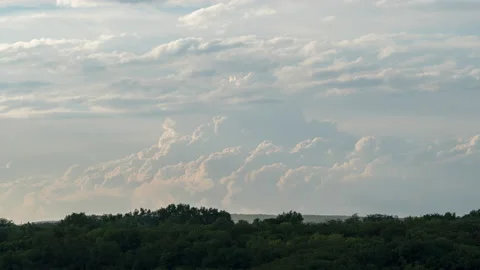 Accelerated movement of clouds in the sky. Timelapse. Video stock 160262198