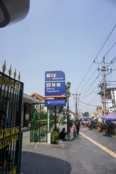 Access to the KAI Commuter electric rail train departure zone at Yogyakarta Stock Photos