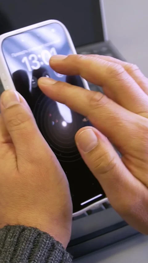 Accessibility of gadgets for people with visual impairment. Vertical video. Stock Footage 303415759