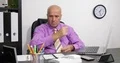 Accountant Manager Calculate Salary Payments Prepare Euro Banknotes Money Debts 4k or 4k+ Resolution