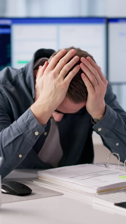 Accountant Struggles With Multiple Software Errors Causing Frustration Stock Footage 331152773