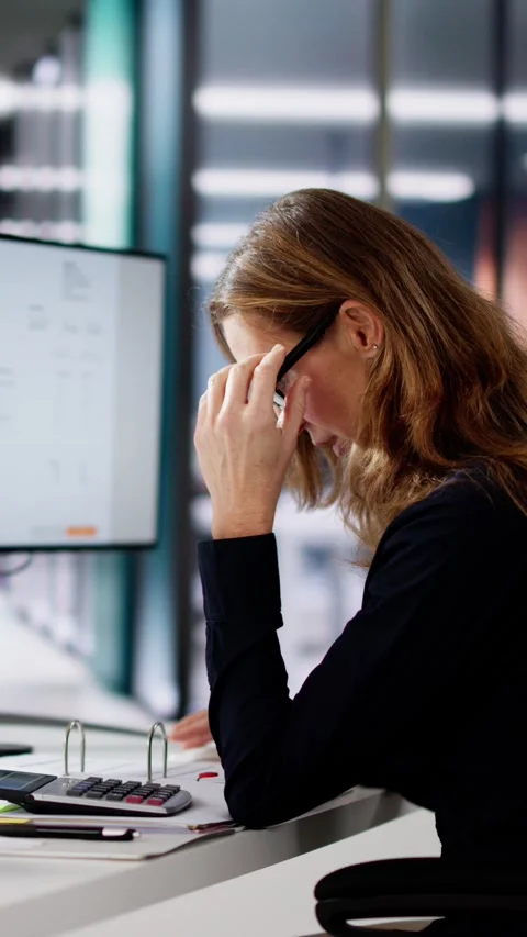 Accountant Using E Invoice Software At Computer Stock Footage 264048575