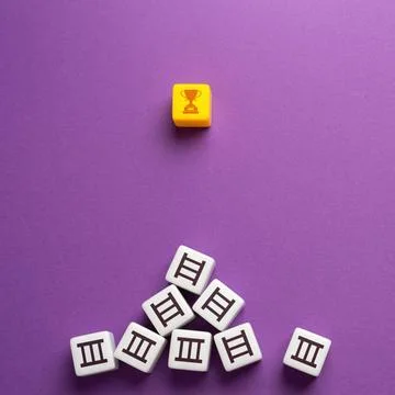 Achieve victory with the tools available. Learning from past failures. Ove... 스톡 사진