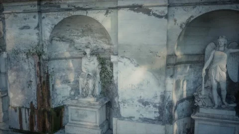 Acient roman statues at the stone wall Stock-Footage 140458017