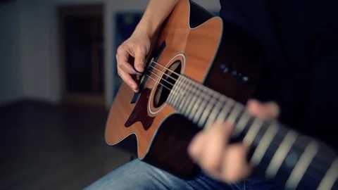 ACOUSTIC GUITAR PLAYER Stock Footage 129808208