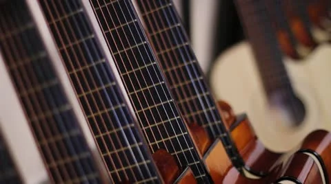 Acoustic Guitars in Row Видео 12096501
