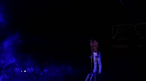 Acrobat performs a trick 스톡 동영상 42422577